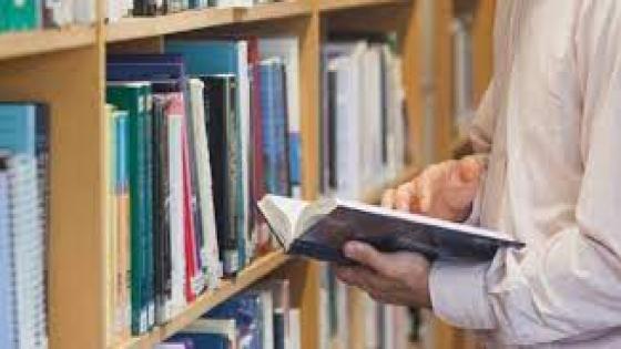 اهمية القراءة في تعلم اللغة وبناء الإنسان