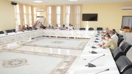 جماعة أيت ملول: رئيس الجماعة ، يعقد اجتماعا مع ممثلي جمعيات المجتمع المدني